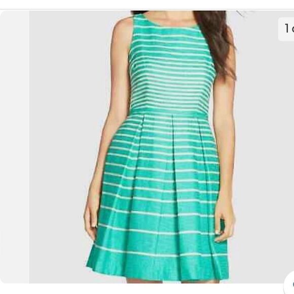 TAYLOR Striped Jacquard Fit and Flare Sleeveless Dress with pockets Size 4 - Picture 1 of 8